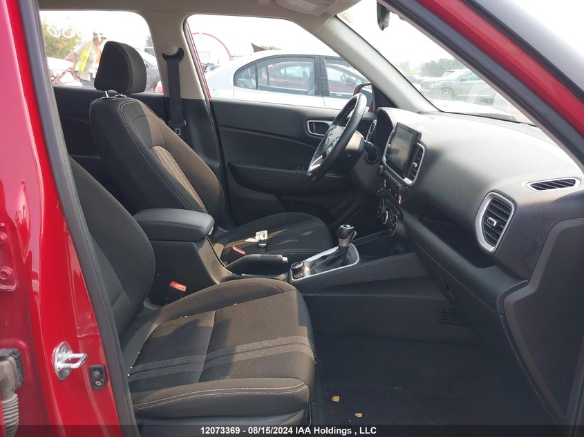 2022 Hyundai Venue Sel/Limited VIN: KMHRC8A31NU152466 Lot: 12073369