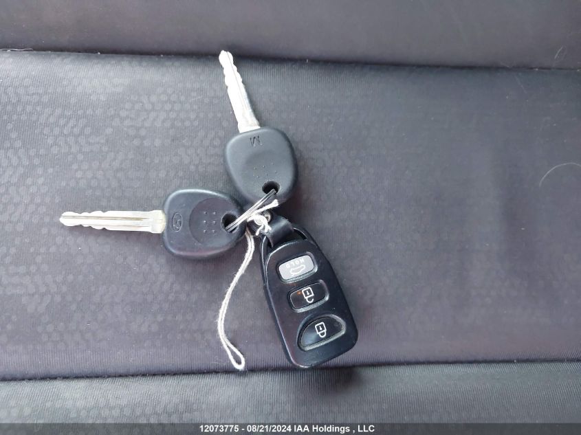 2010 Hyundai Elantra Gl VIN: KMHDU4BDXAU986138 Lot: 12073775