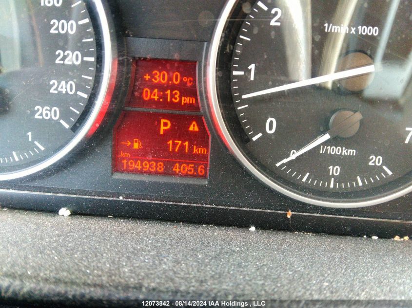 2010 BMW 323 I VIN: WBAPG7C57AA794739 Lot: 12073842