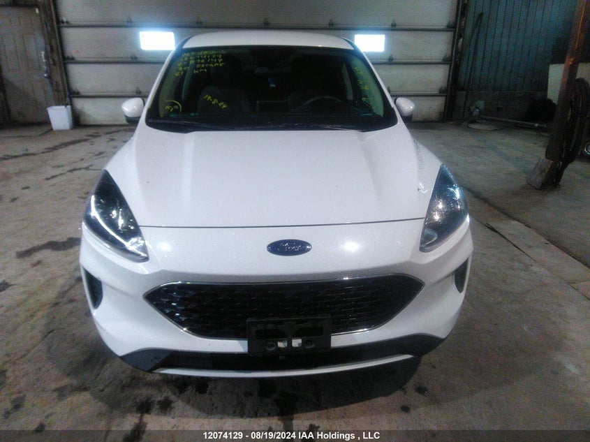 2020 Ford Escape Se VIN: 1FMCU9G61LUB76144 Lot: 12074129