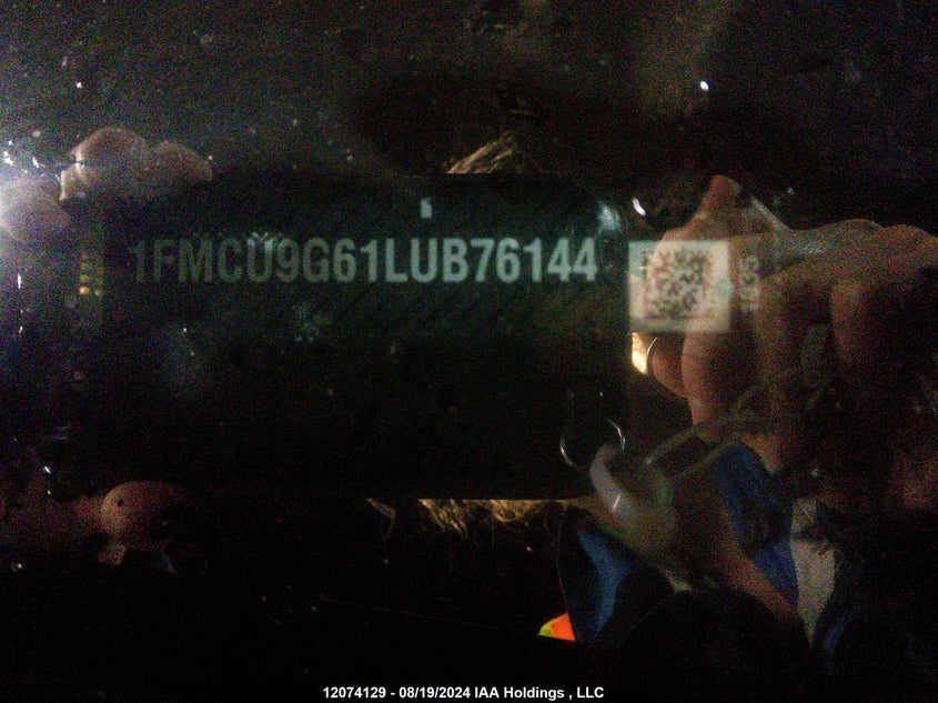 2020 Ford Escape Se VIN: 1FMCU9G61LUB76144 Lot: 12074129