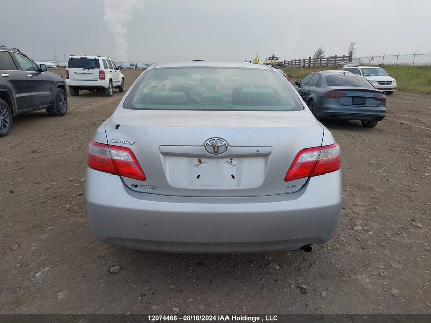2007 Toyota Camry Le/Se VIN: 4T1BE46K97U010051 Lot: 12074466