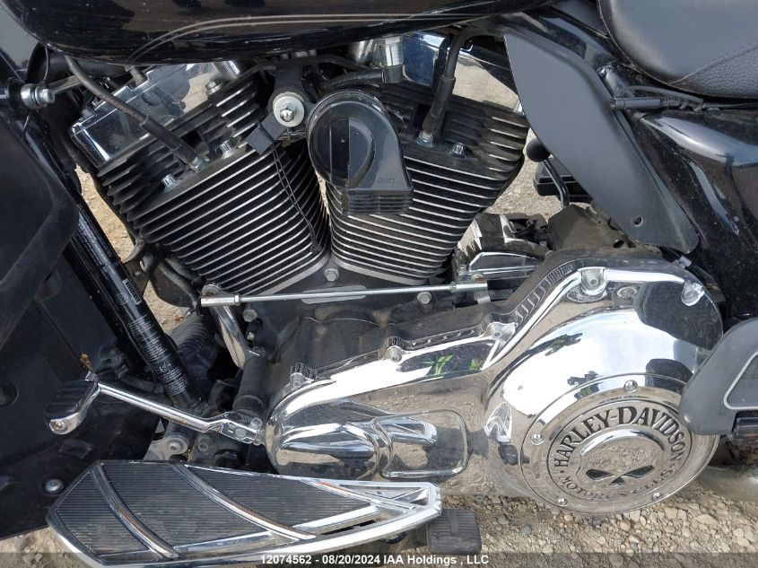 2016 Harley-Davidson Flhtcutg Tri Glide Ultra VIN: 5HD1MALA3GB861066 Lot: 12074562