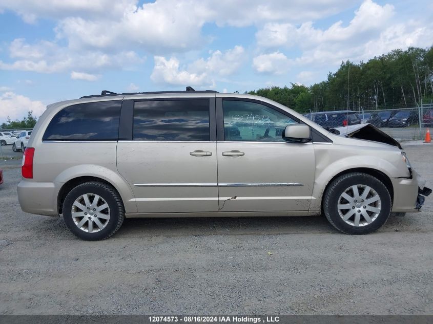 2C4RC1BG1FR716323 2015 Chrysler Town & Country Touring