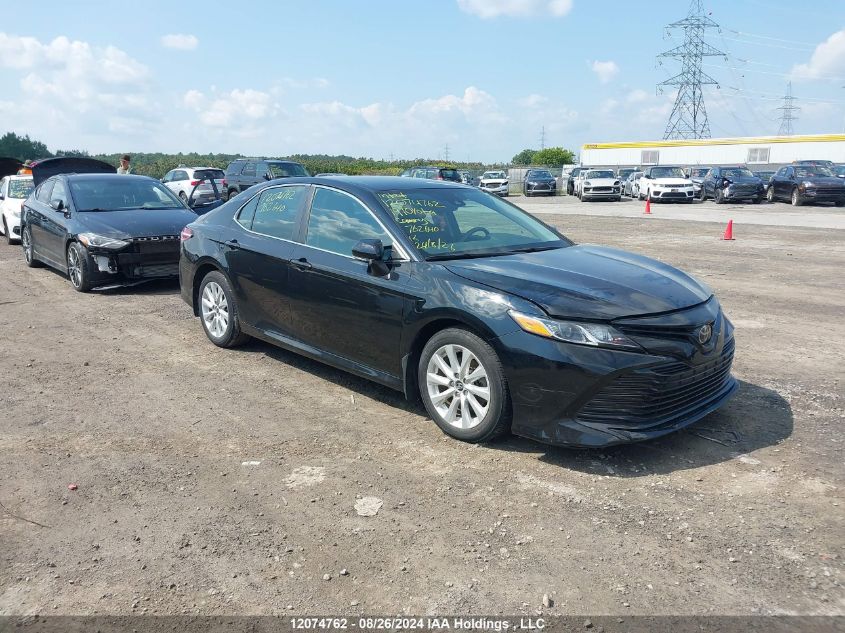 4T1B11HK7KU762640 2019 TOYOTA CAMRY - Image 1