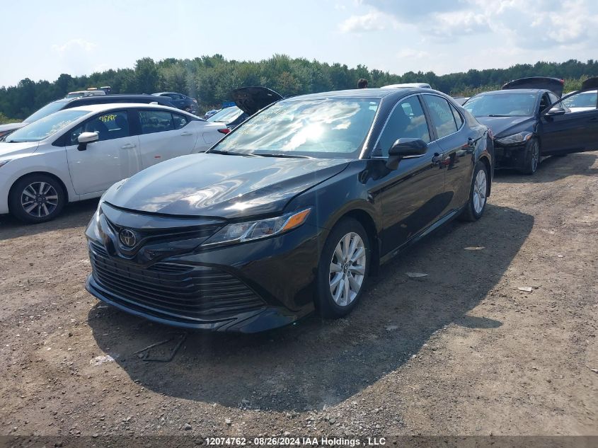 4T1B11HK7KU762640 2019 TOYOTA CAMRY - Image 2