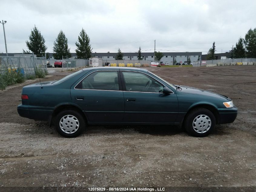 1998 Toyota Camry Ce/Le/Xle VIN: 4T1BG22K7WU842040 Lot: 12075029