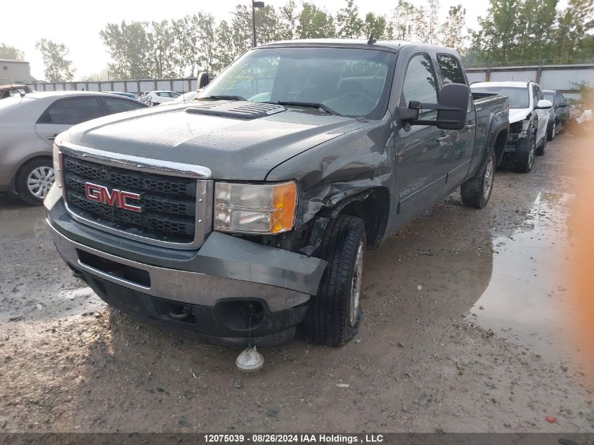 2011 GMC Sierra 2500Hd VIN: 1GT121C82BF213943 Lot: 12075039