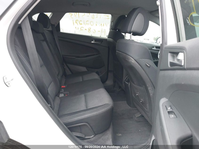 KM8J3CA28GU021271 2016 Hyundai Tucson Premium 1.6