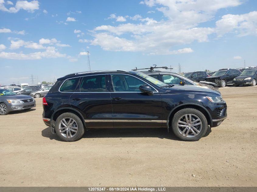 2016 Volkswagen Touareg VIN: WVGEP9BP4GD004261 Lot: 12075247