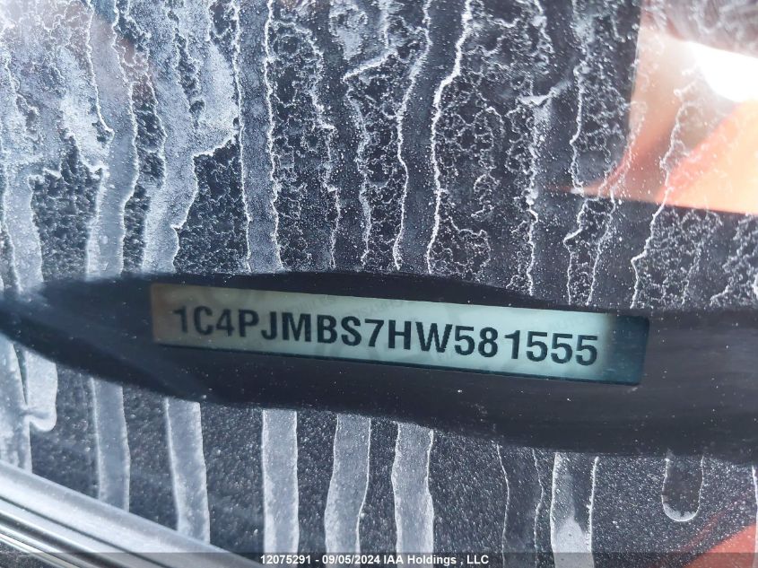 1C4PJMBS7HW581555 2017 Jeep Cherokee Trailhawk