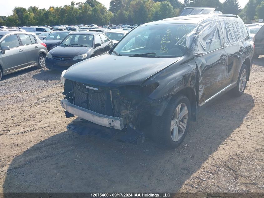 2013 Toyota Highlander Plus/Se VIN: 5TDBK3EH4DS266126 Lot: 12075460