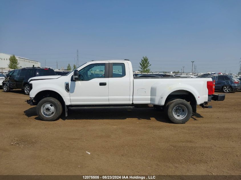 2022 Ford F350 Super Duty VIN: 1FT8X3D69NED07546 Lot: 12075505