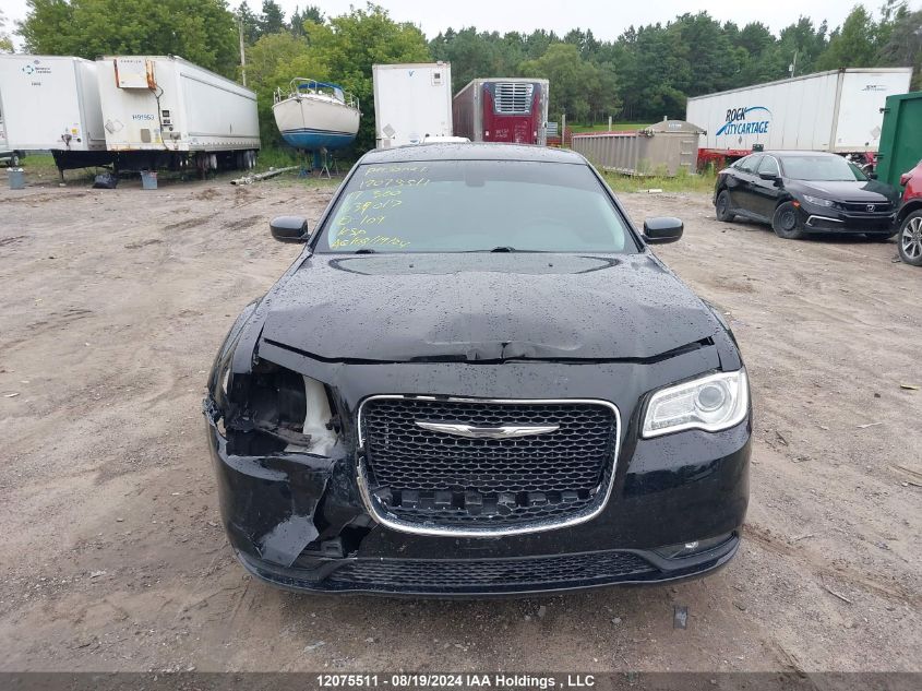 2C3CCAAG8HH639017 2017 Chrysler 300 Limited