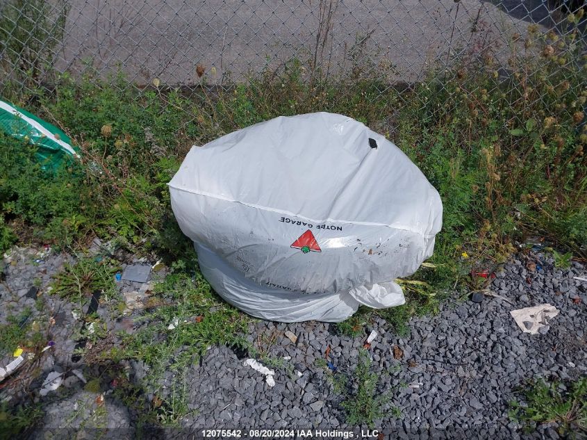 2011 Lincoln Town Car Signature Limited VIN: 2LNBL8CV1BX760296 Lot: 12075542