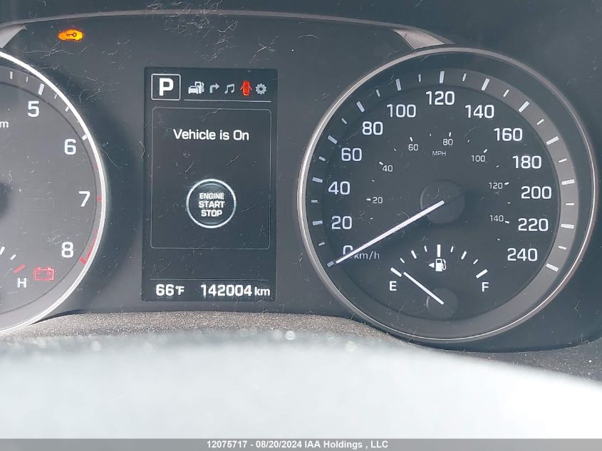 2017 Hyundai Elantra Limited VIN: KMHD84LF5HU137758 Lot: 12075717