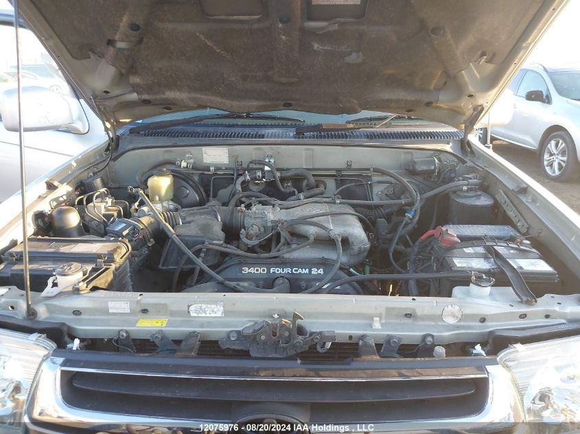 2000 Toyota Hilux VIN: VZN1850314414 Lot: 12075976