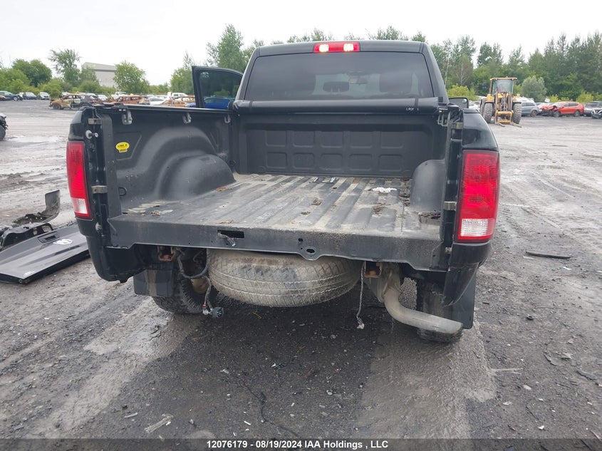 2019 Dodge Ram 1500 VIN: 1C6RR7FG8KS595186 Lot: 12076179