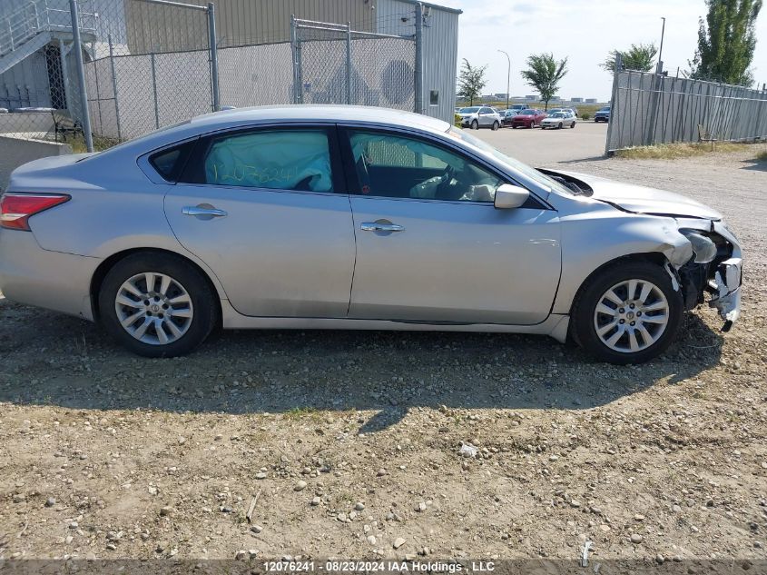 1N4AL3AP7FN869351 2015 Nissan Altima 2.5/S/Sv/Sl