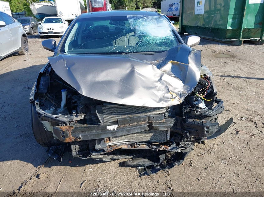 2013 Hyundai Elantra Gls/Limited VIN: 5NPDH4AE7DH205609 Lot: 12076387