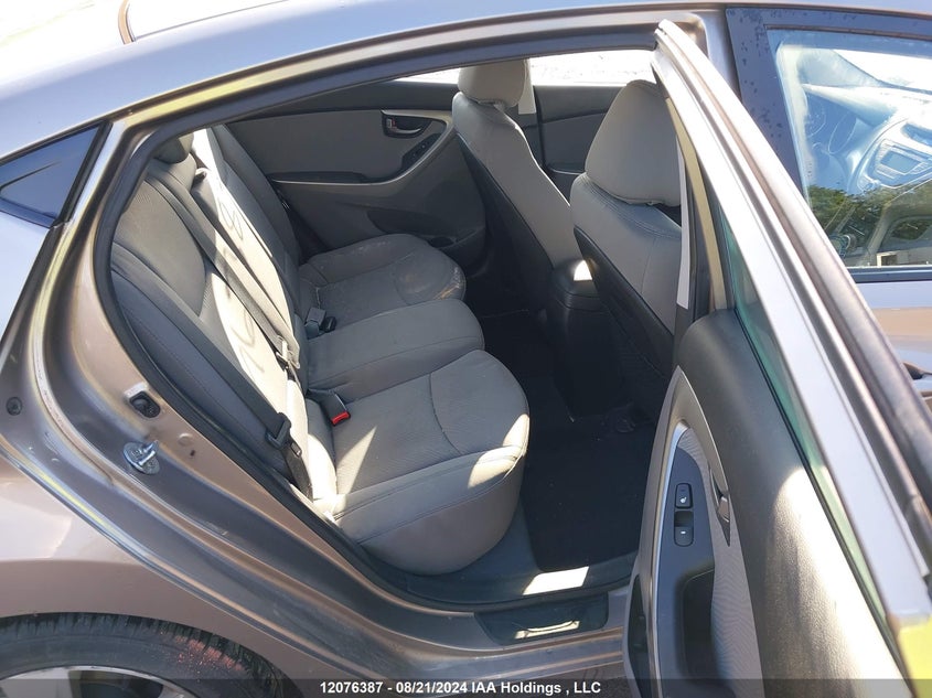 2013 Hyundai Elantra Gls/Limited VIN: 5NPDH4AE7DH205609 Lot: 12076387