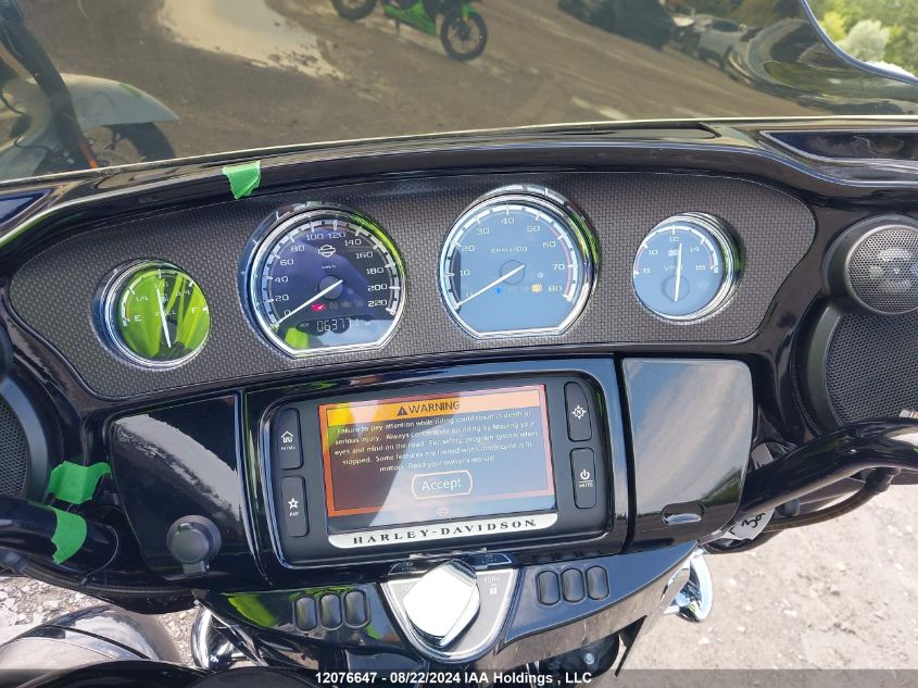 2015 Harley-Davidson Flhxse Cvo Street Glide VIN: 5HD1PXNA0FB963527 Lot: 12076647
