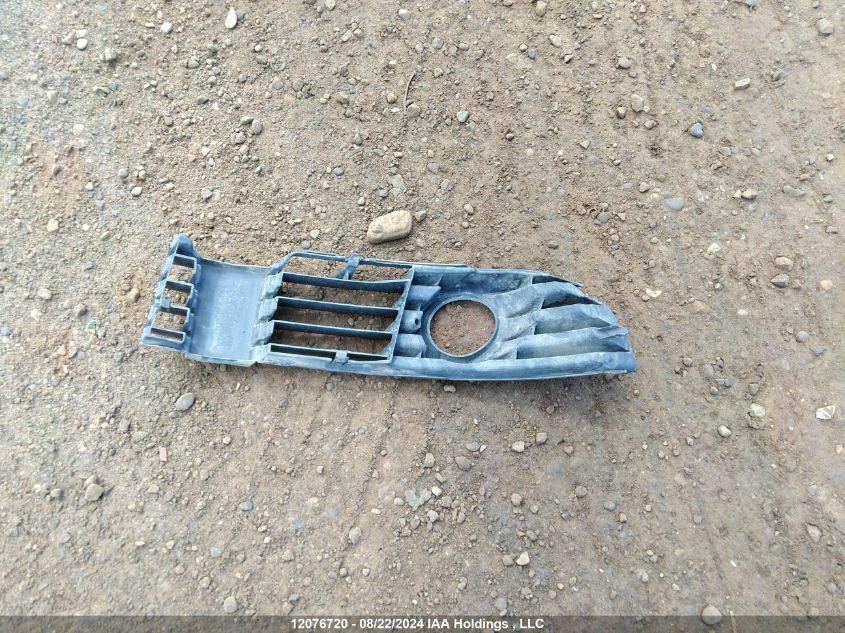 2003 Volkswagen Passat VIN: WVWPD63B03P112571 Lot: 12076720