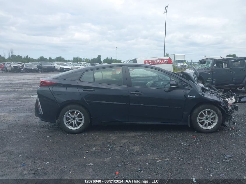 2022 Toyota Prius VIN: JTDKAMFP7N3223742 Lot: 12076940