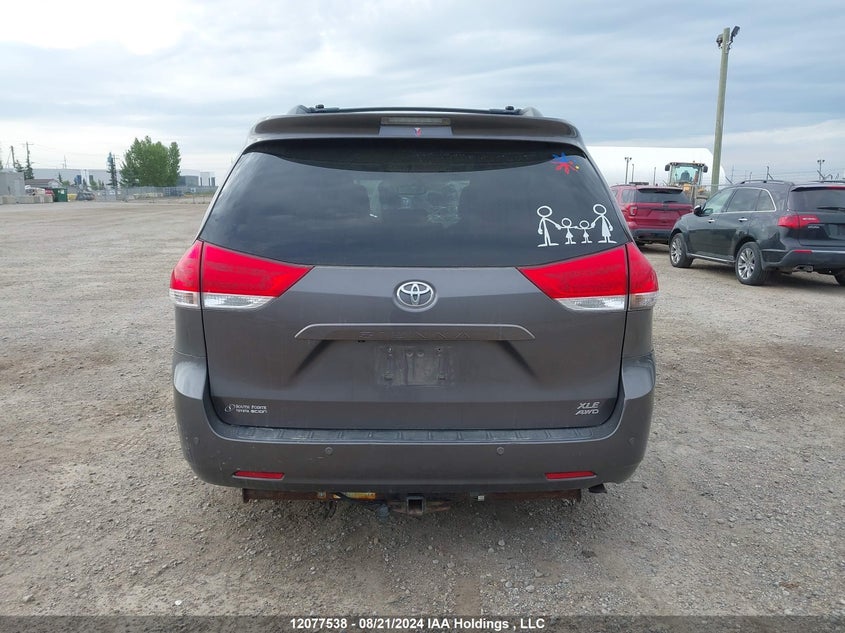 2012 Toyota Sienna Xle/Limited VIN: 5TDDK3DC2CS037022 Lot: 12077538