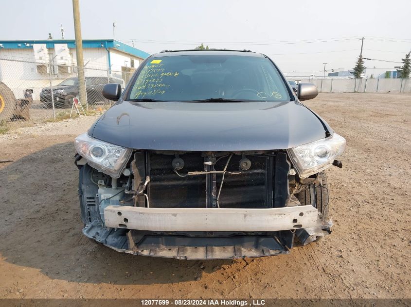 2013 Toyota Highlander Plus/Se VIN: 5TDBK3EH8DS190233 Lot: 12077599