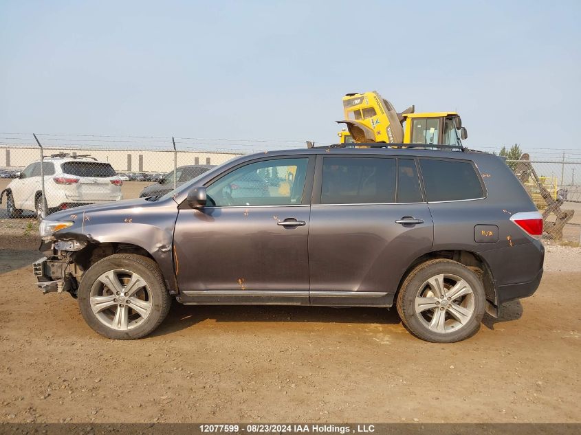 2013 Toyota Highlander Plus/Se VIN: 5TDBK3EH8DS190233 Lot: 12077599