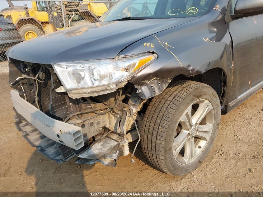 2013 Toyota Highlander Plus/Se VIN: 5TDBK3EH8DS190233 Lot: 12077599