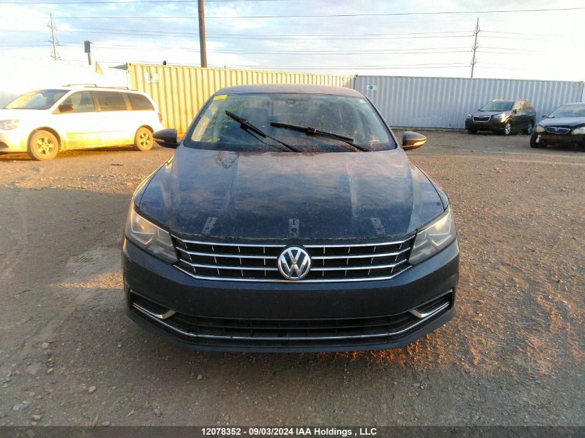 2017 Volkswagen Passat VIN: 1VWAT7A35HC044743 Lot: 12078352