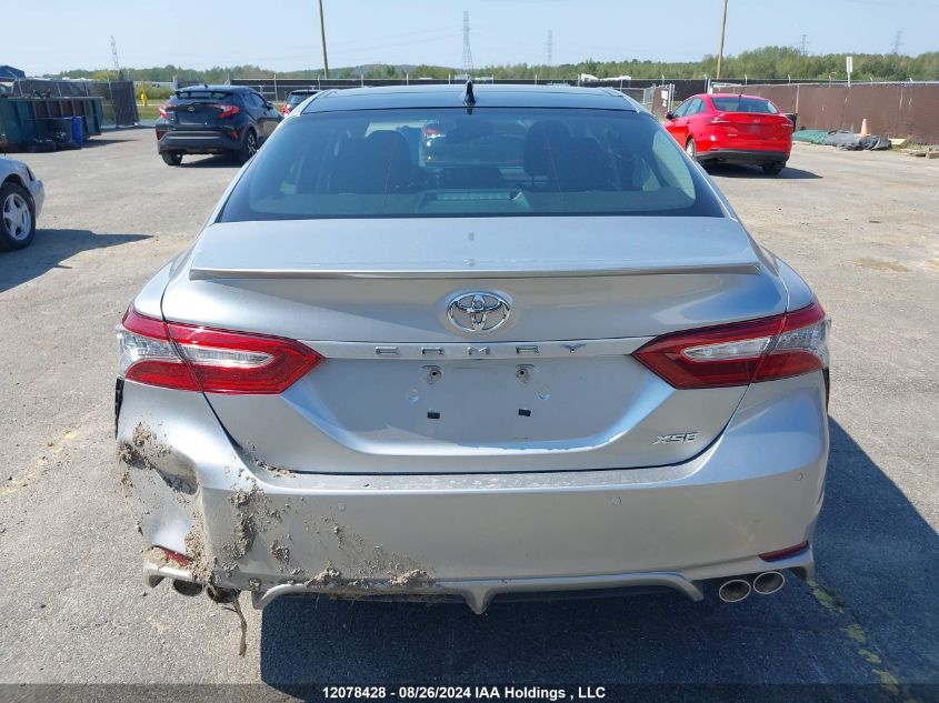 4T1B61HK2JU120388 2018 Toyota Camry Xse