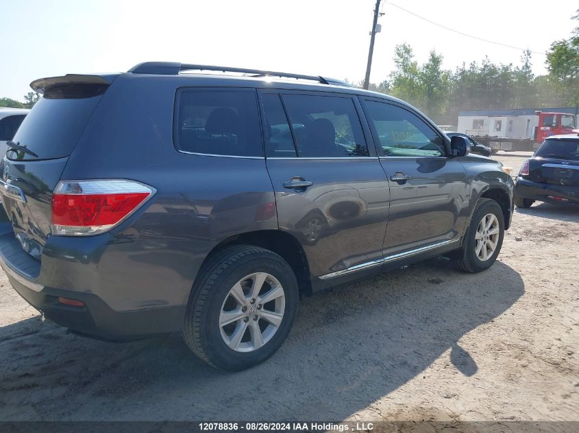 2013 Toyota Highlander Plus/Se VIN: 5TDBK3EH0DS216873 Lot: 12078836