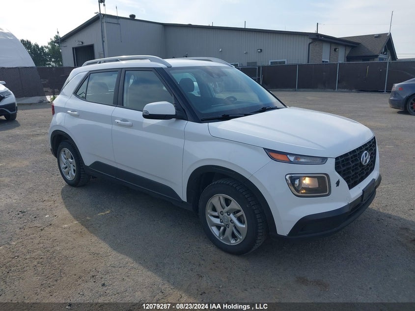 2022 Hyundai Venue Sel/Limited VIN: KMHRC8A33NU161086 Lot: 12079287