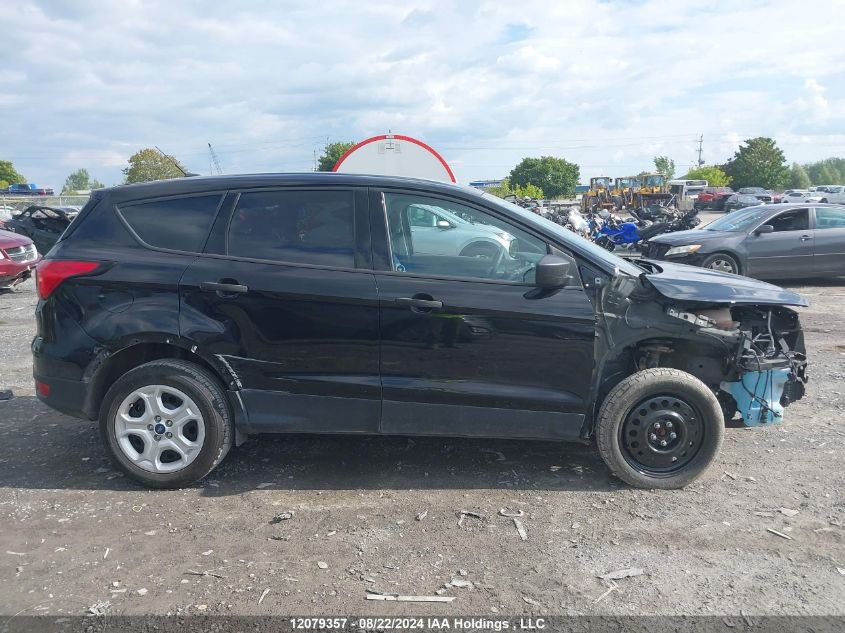 1FMCU0F70KUC12183 2019 Ford Escape S