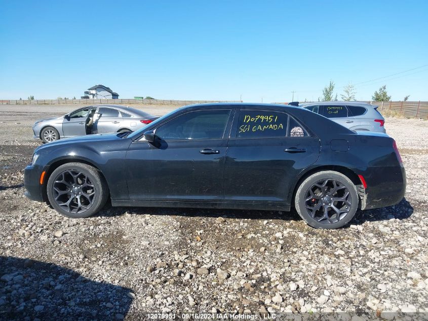 2C3CCABGXKH626615 2019 Chrysler 300 S