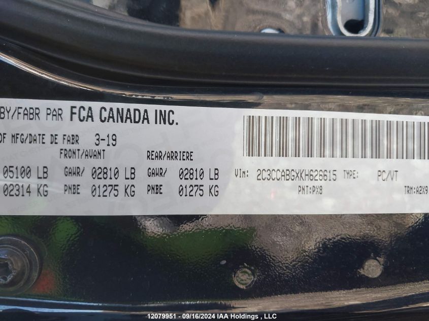 2C3CCABGXKH626615 2019 Chrysler 300 S