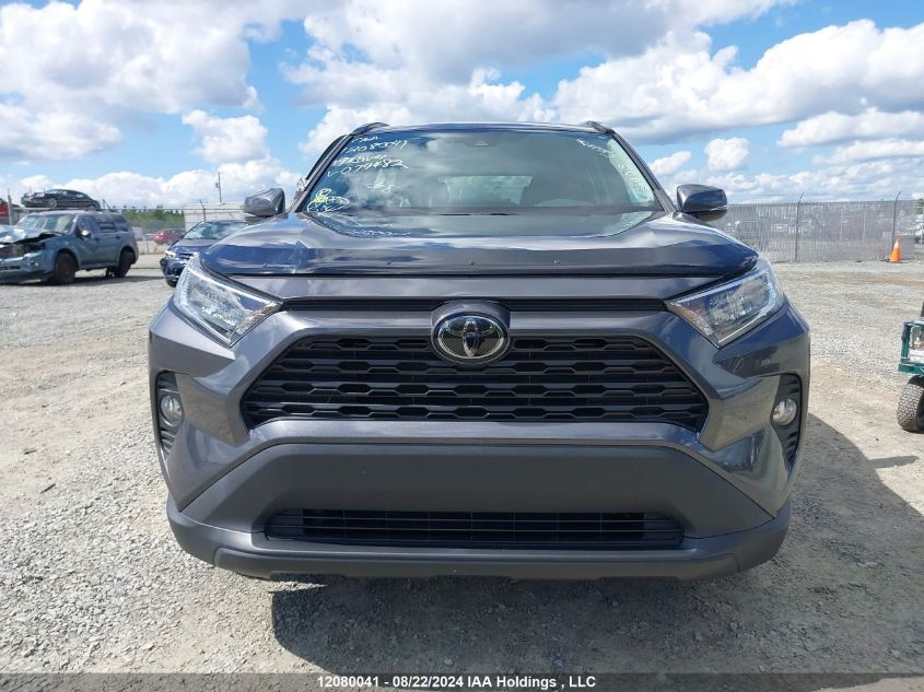 2019 Toyota Rav4 Xle/Xle Premium VIN: 2T3R1RFV2KW074482 Lot: 12080041