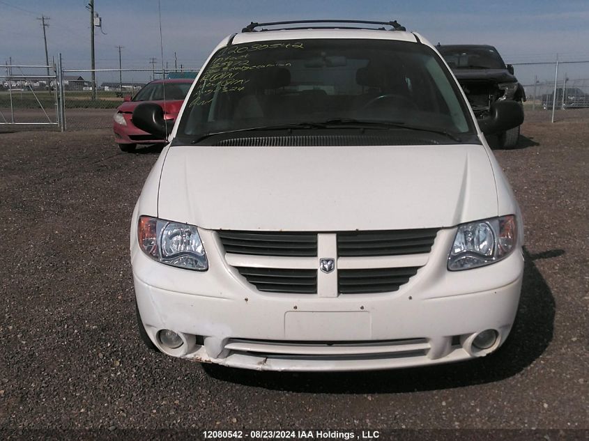 2D4GP44L55R265972 2005 Dodge Grand Caravan Sxt