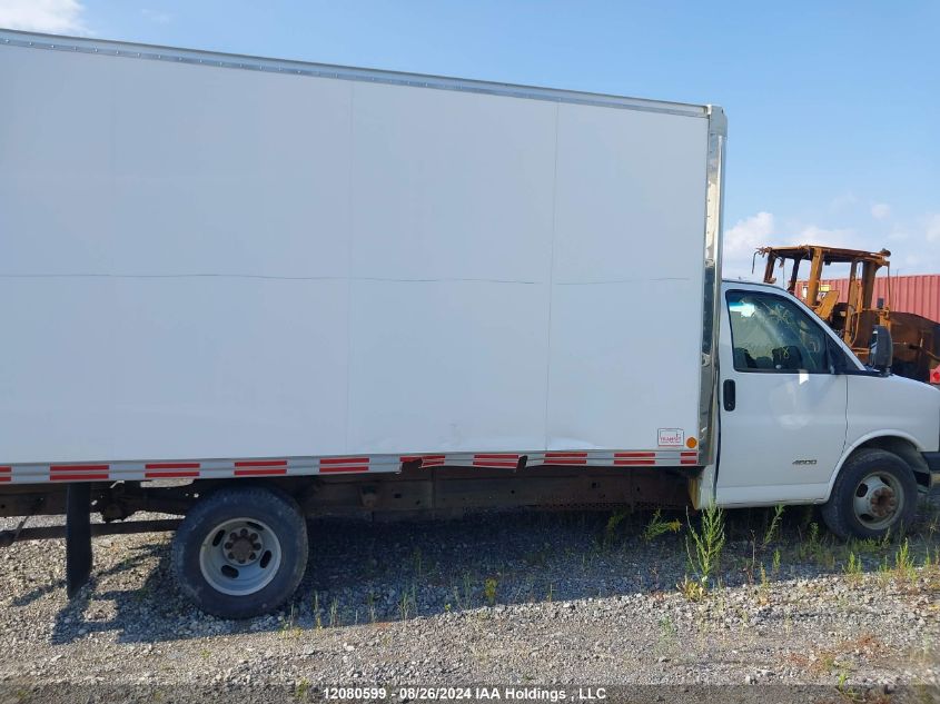 2015 Chevrolet Express G4500 VIN: 1GB6G6CGXF1286898 Lot: 12080599