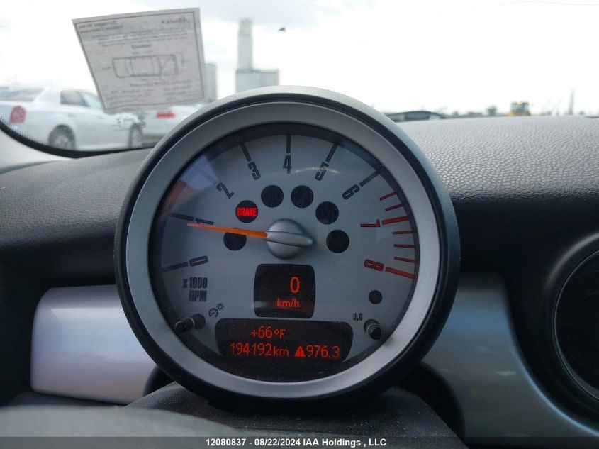 2008 Mini Cooper Clubman VIN: WMWML33518TJ45900 Lot: 12080837