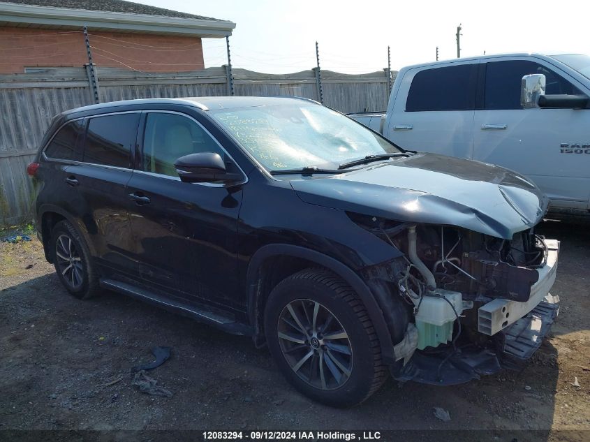 2018 Toyota Highlander Xle VIN: 5TDJZRFH6JS526403 Lot: 12083294