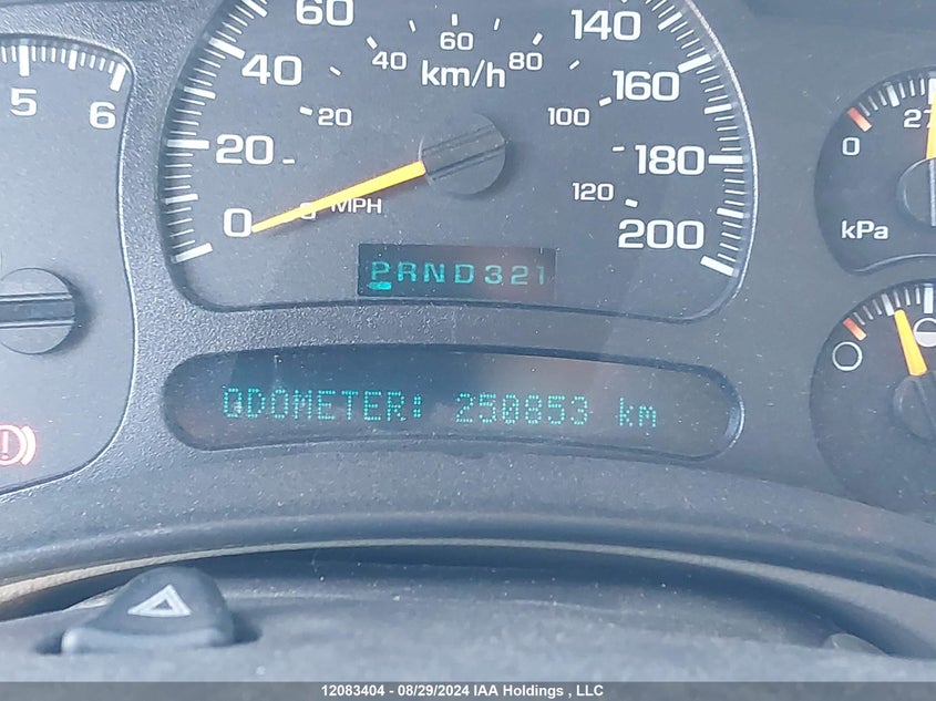 2005 Chevrolet Silverado K2500 Heavy Duty VIN: 1GCHK29U95E325366 Lot: 12083404