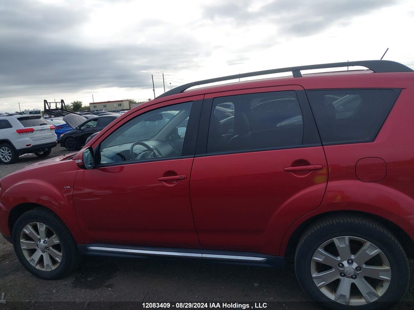 2013 Mitsubishi Outlander VIN: JA4JT5AX4DU607760 Lot: 12083409