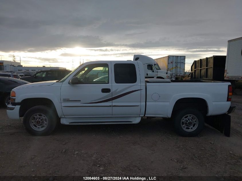 2004 GMC Sierra 2500Hd VIN: 1GTHC29214E327946 Lot: 12084603