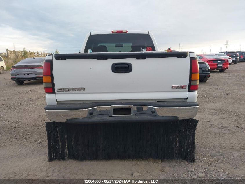 2004 GMC Sierra 2500Hd VIN: 1GTHC29214E327946 Lot: 12084603