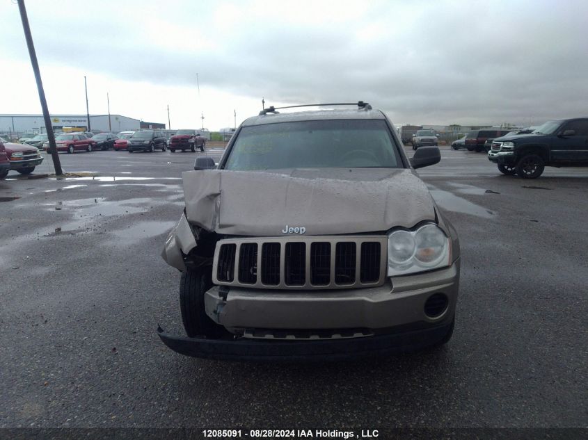 2005 Jeep Grand Cherokee Laredo/Columbia/Freedom VIN: 1J4HR48N15C598292 Lot: 12085091