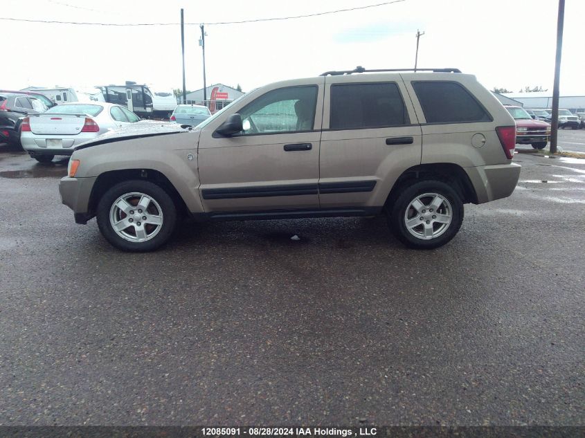 2005 Jeep Grand Cherokee Laredo/Columbia/Freedom VIN: 1J4HR48N15C598292 Lot: 12085091